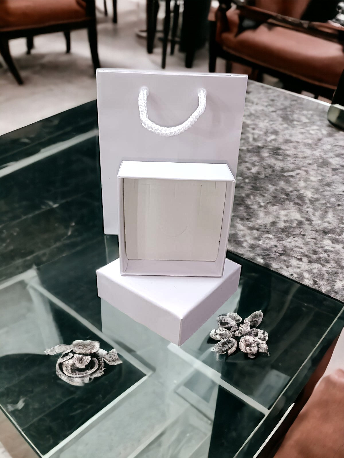 Anello Florence Bianca 65x65x50 mm